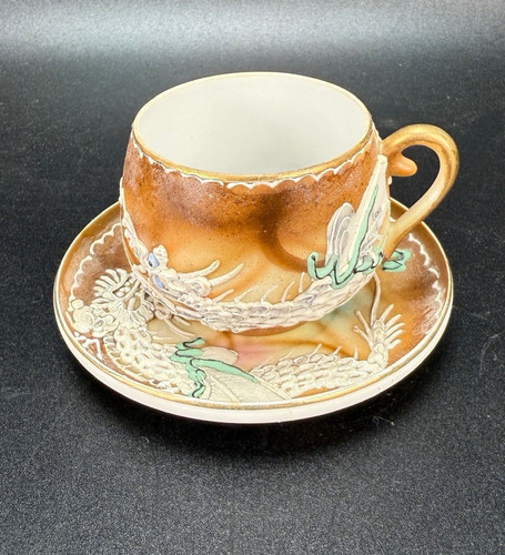 Dragonware geisha lithophane - geisha,